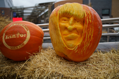 Hire a Professional Pumpkin Carver in 2024
